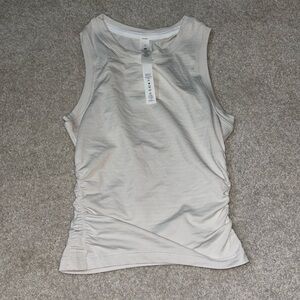 lululemon license to train tank